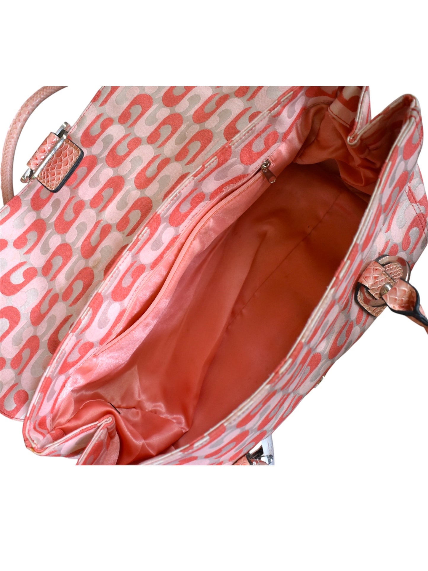 00s Pink Guess Bag