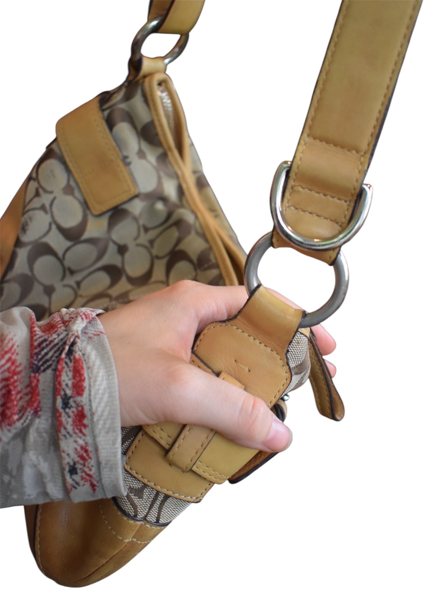 Classic Coach Shoulder Bag